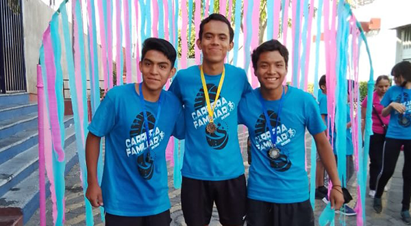Carrera de la Familia