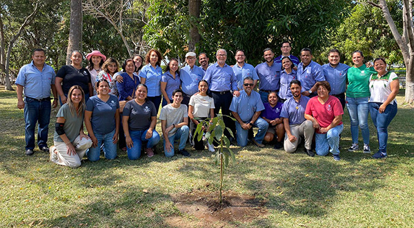 Visita canónica en Colima