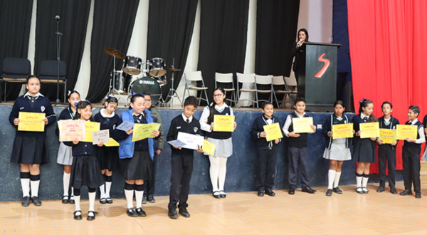 First Spelling Bee Contest en el Colegio Salesiano Don Bosco de León 