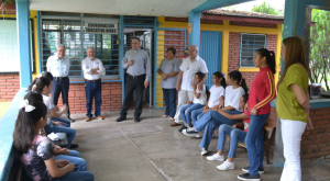 Visitan el Inspector de MEG y el Obispo de Colima la Casa Hogar del Niño Colimense
