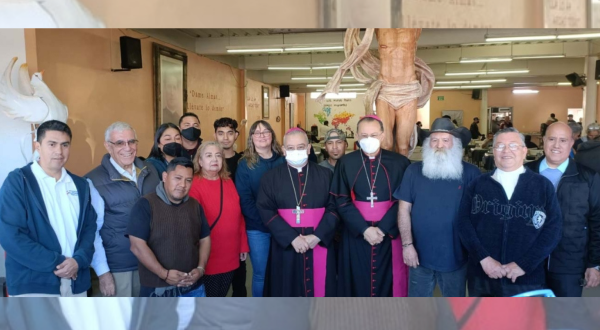 Visita el Nuncio Apostólico el “Desayunador Padre Chava”