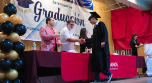 Se gradúan jóvenes del programa: “Vamos por Ellas y Ellos”