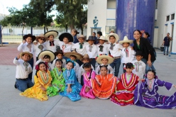 Noche Mexicana en el Salesiano Carlos Gómez