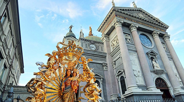 Una novena diferente
